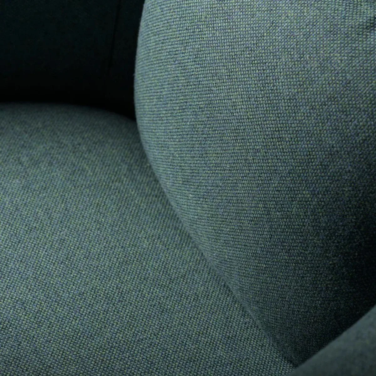 L35 Gesja Wing Chair lænestol, Green-lacquered oak FDB Møbler