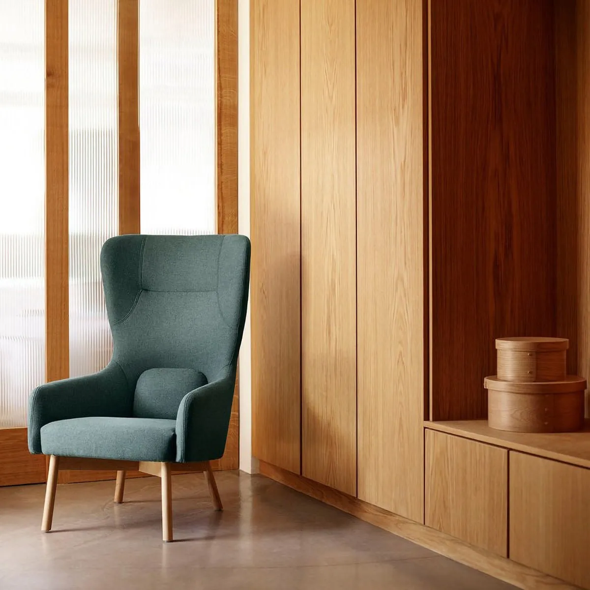L35 Gesja Wing Chair lænestol, Green-lacquered oak FDB Møbler