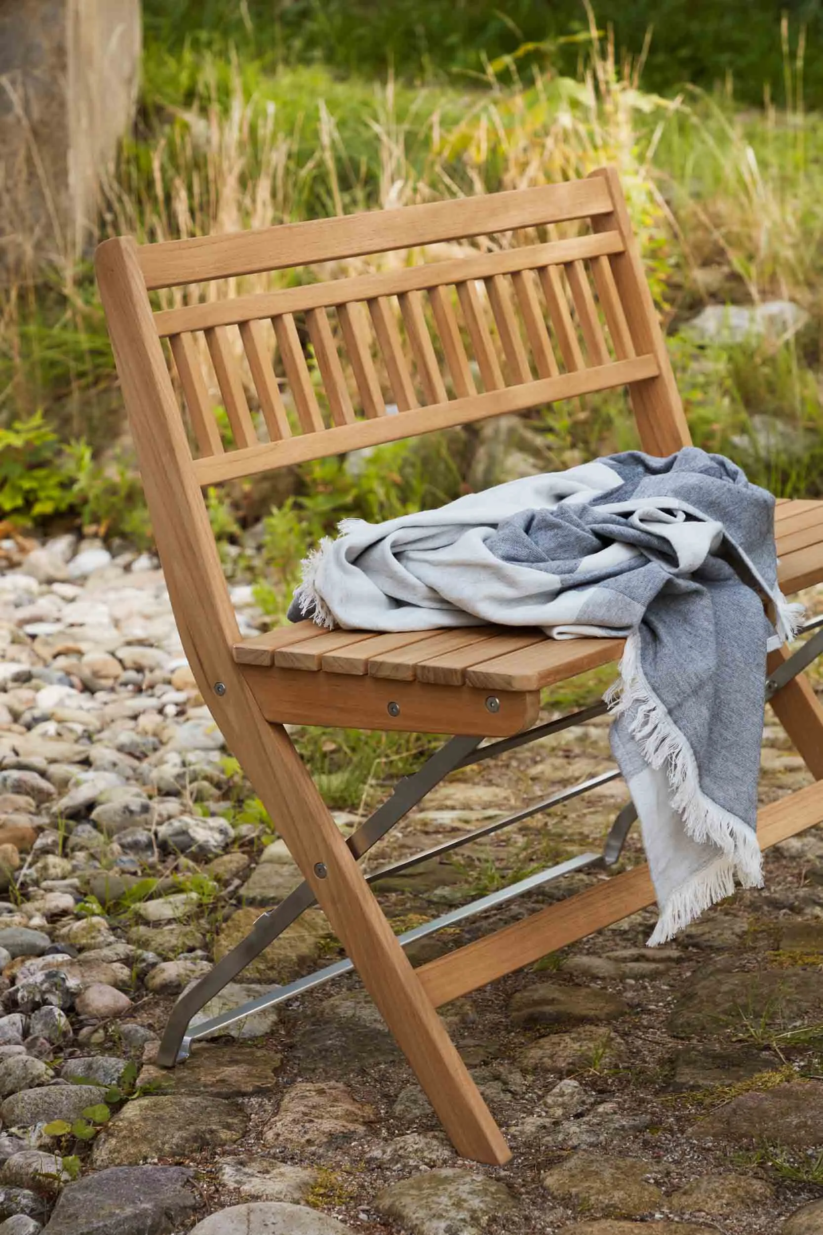 M24 Lilleø altanbænk, Teak-rustfrit stål FDB Møbler