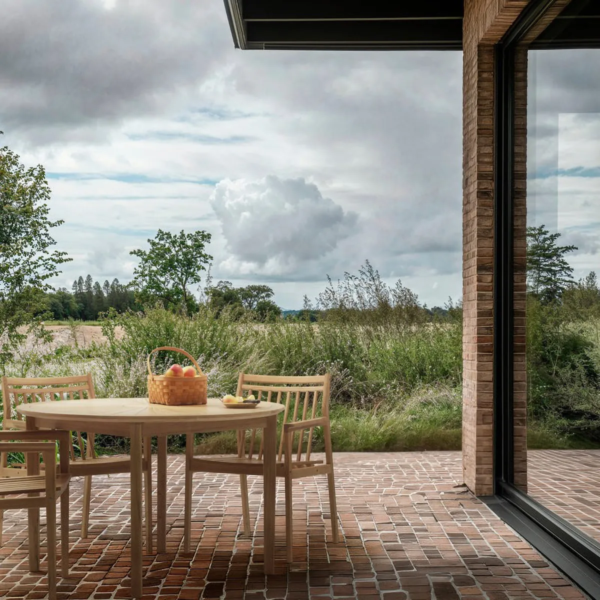 M27 Sammen havebord Ø120 cm, Teak solid oiled FDB Møbler