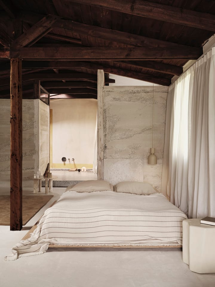 Aires sengetæppe 240x250 cm, Undyed Ferm Living