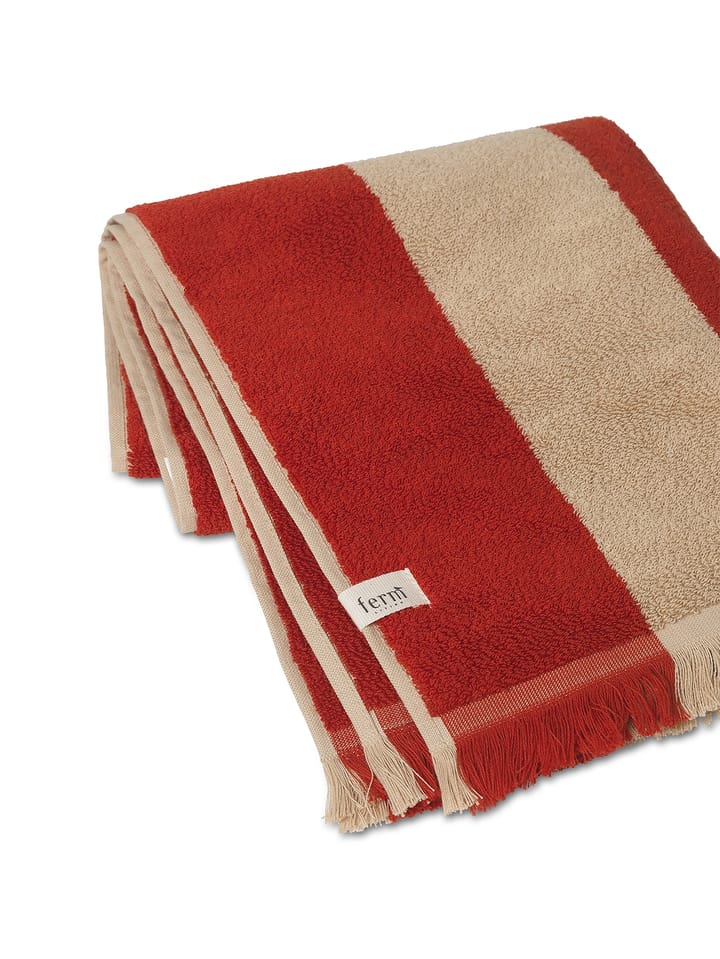 Alee håndklæde 50x100 cm - Light camel/Red - ferm LIVING