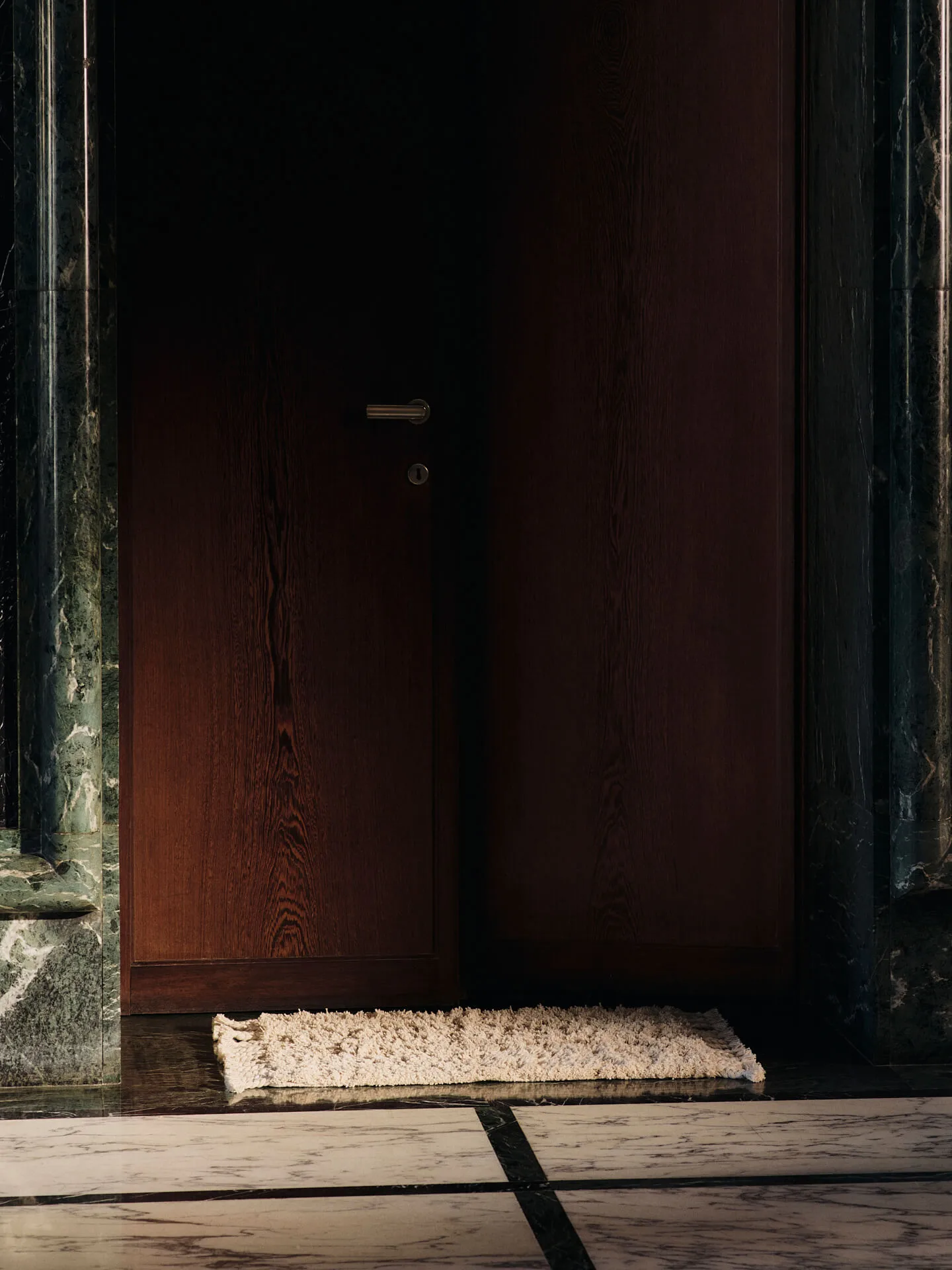 Amass long pile tæppe 70x50 cm, Off-white Ferm Living