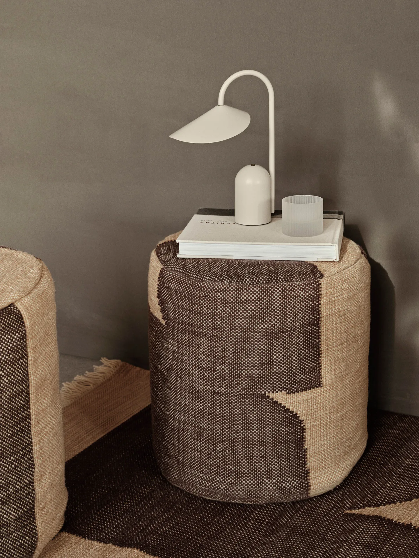 Arum bærbar lampe, Cashmere Ferm Living