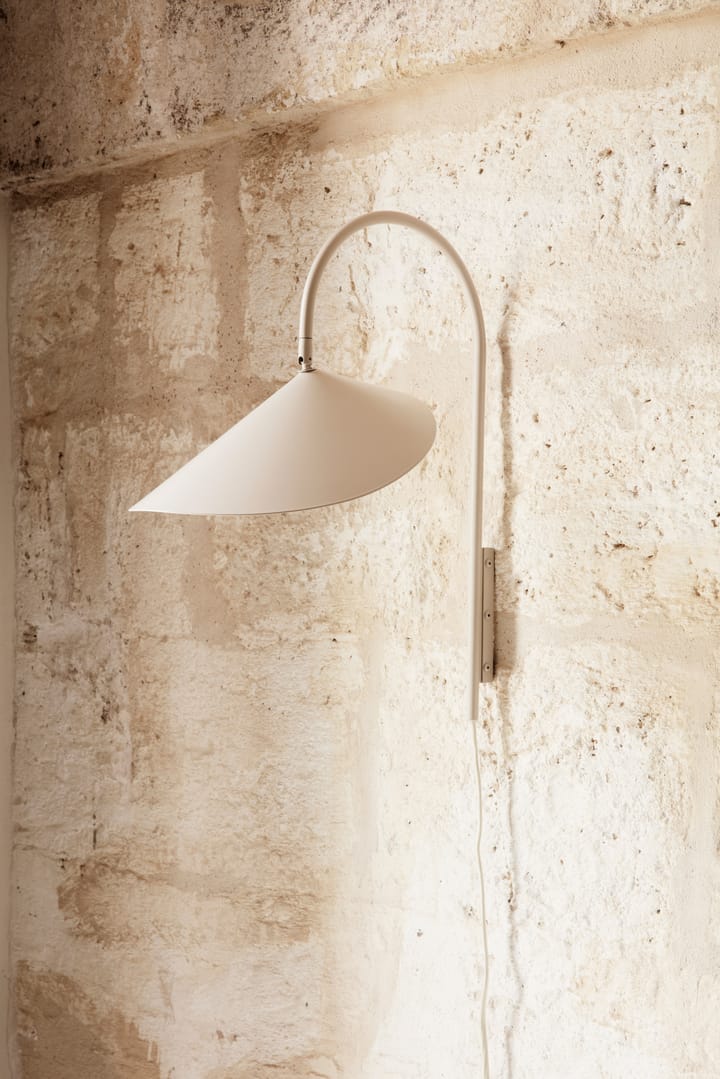 Arum swivel væglampe, Cashmere Ferm Living
