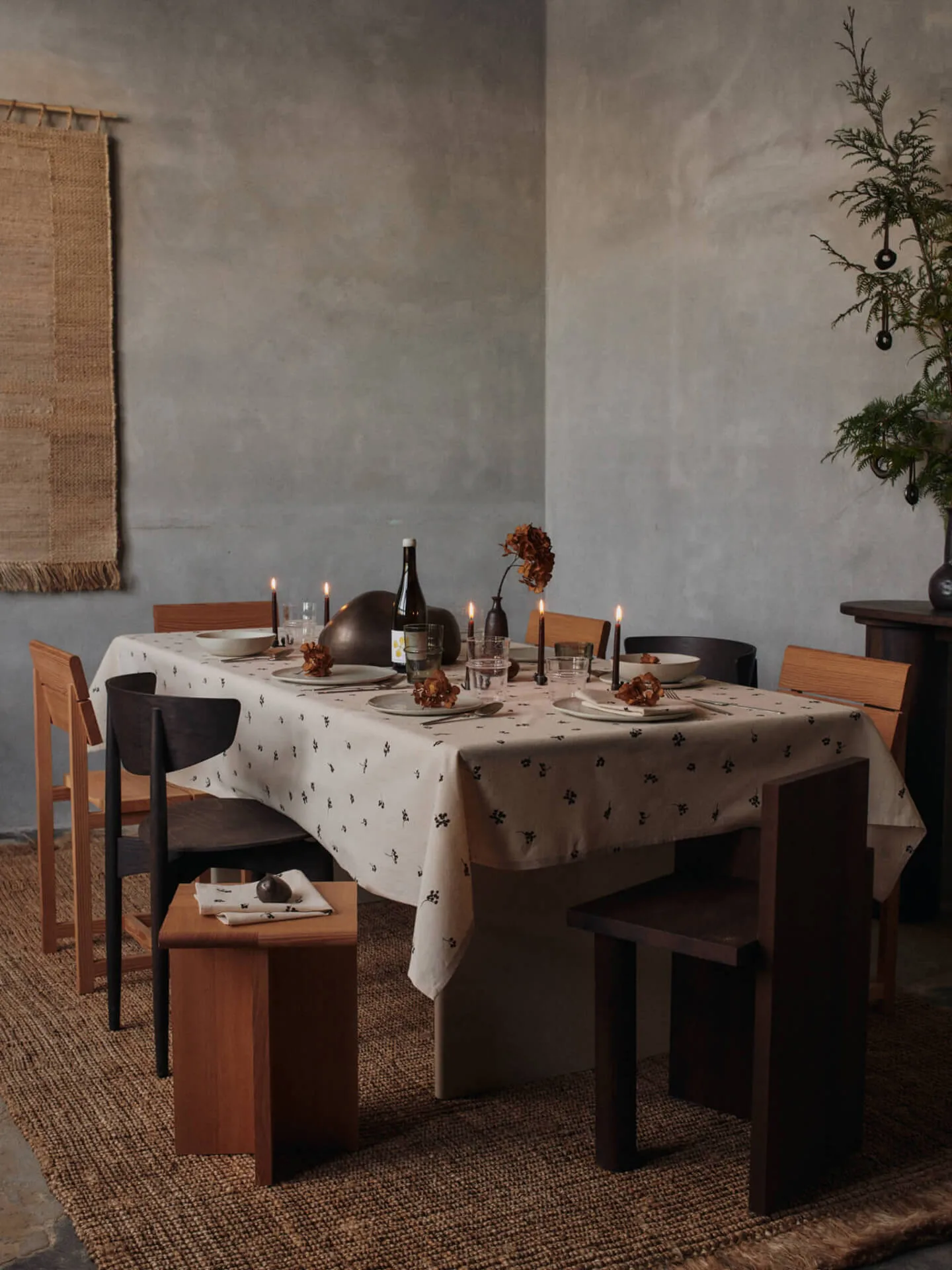 Baies borddug 150x240 cm, Natural-dark chocolate Ferm Living