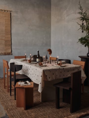Baies borddug 150x240 cm - Natural-dark chocolate - Ferm Living