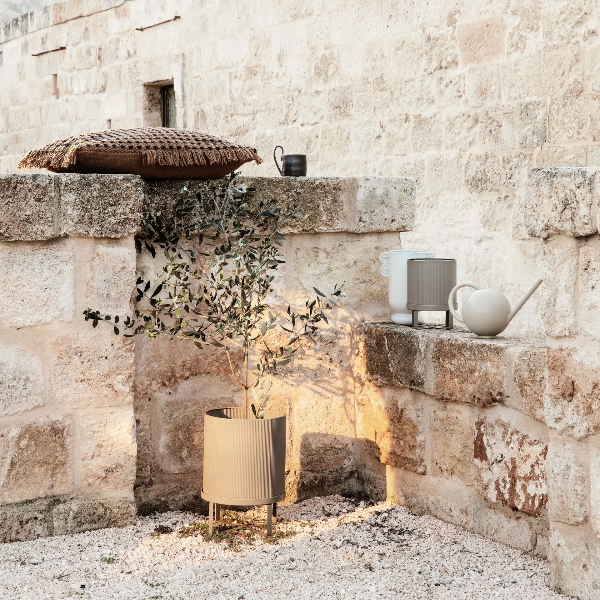 Bau urtepotte lille Ø18 cm, Cashmere Ferm Living