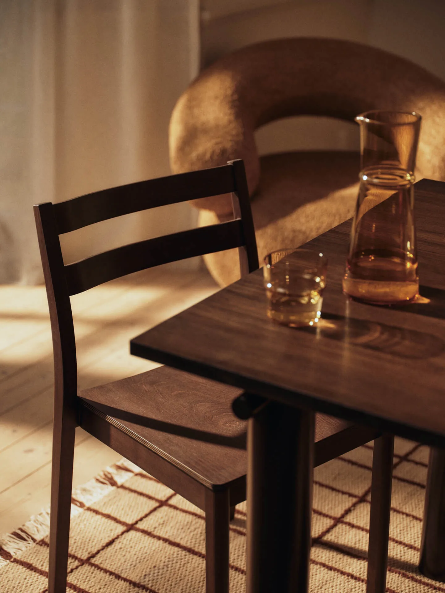 Boda stol, Mørkbejdset eg Ferm Living