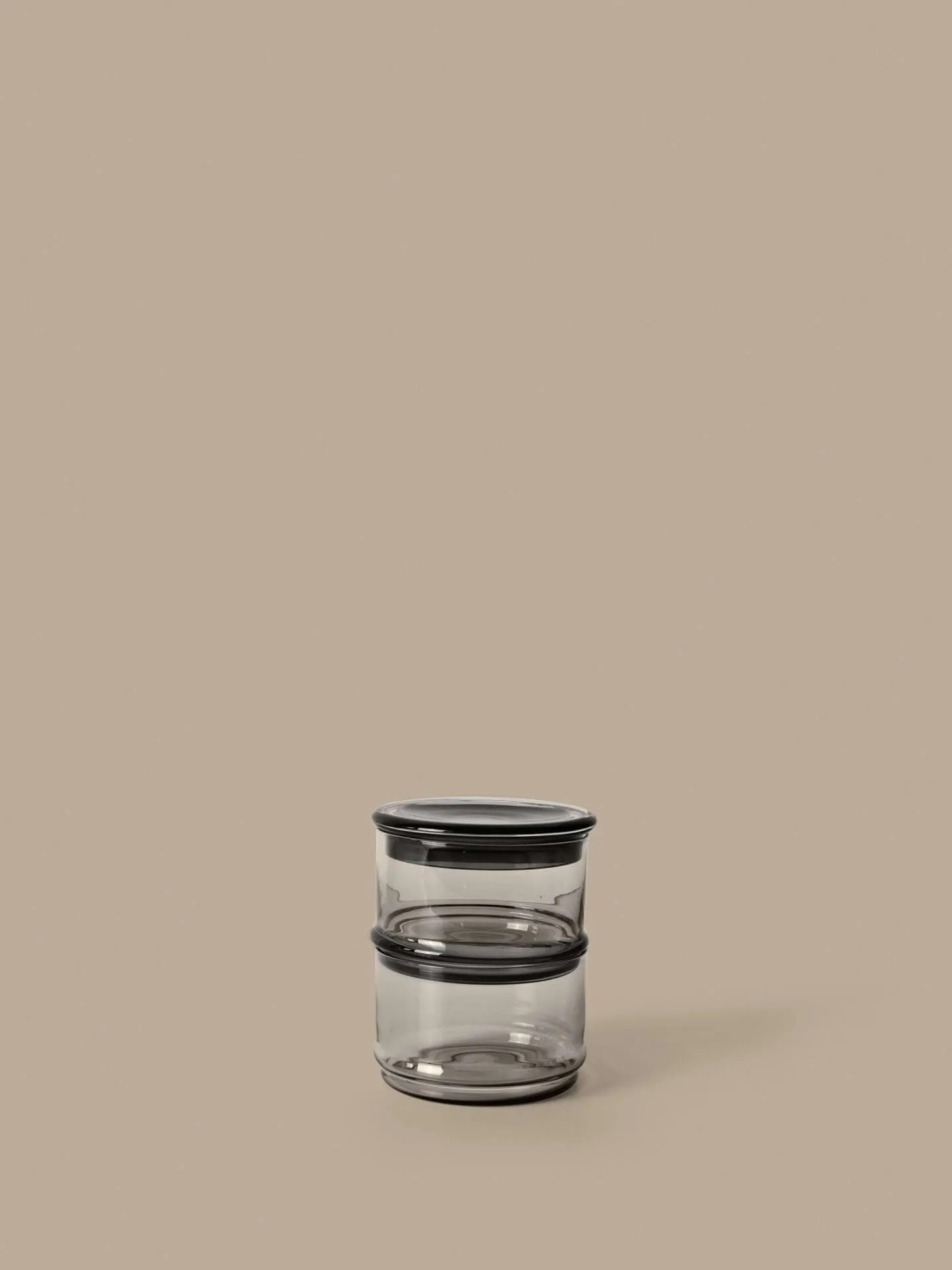 Boya stabelbare beholdere, 2 dele, smoked grey Ferm Living