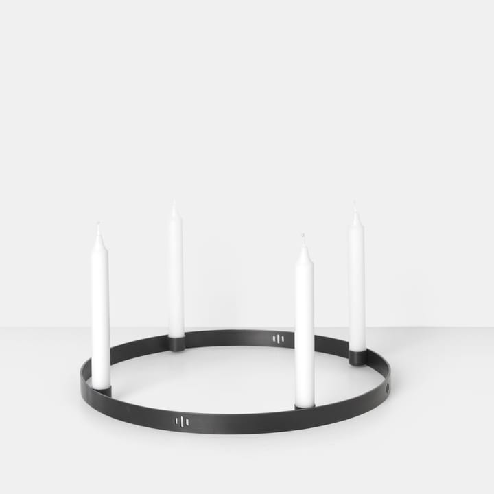 Circle sorte messingstager, stor (ophæng medfølger) Ferm Living