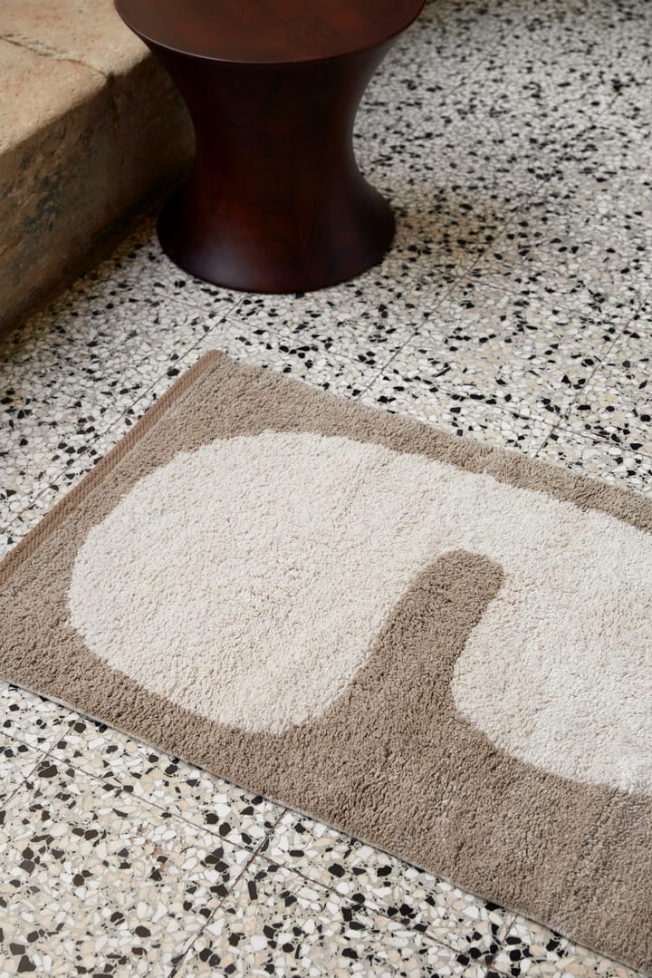 Clay bademåtte 50x70 cm, Dark taupe/Offwhite Ferm Living
