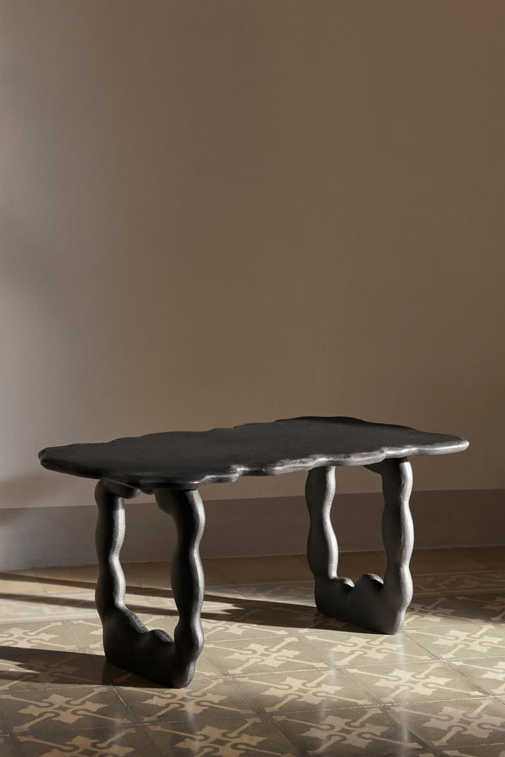Dal Piece sofabord 100x50x47 cm, Black Aluminium Ferm Living