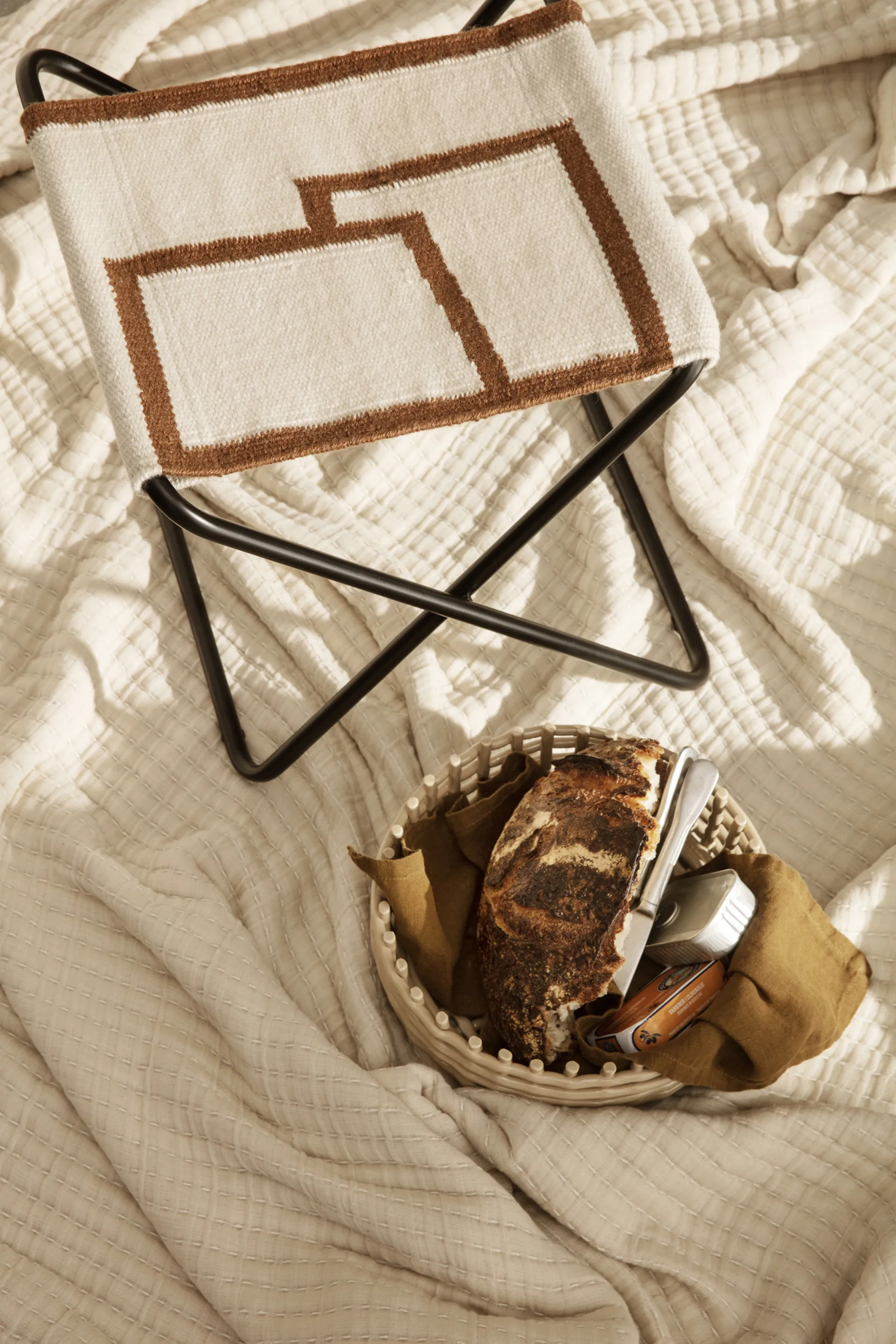 Daze sengetæppe 240x250 cm, Beige Ferm Living