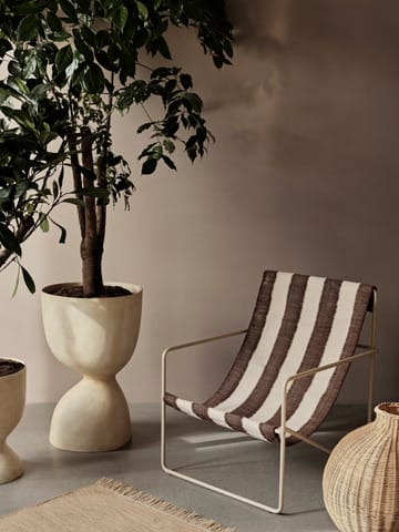 Desert loungelænestol - Cashmere, off-white, chocolate - ferm LIVING