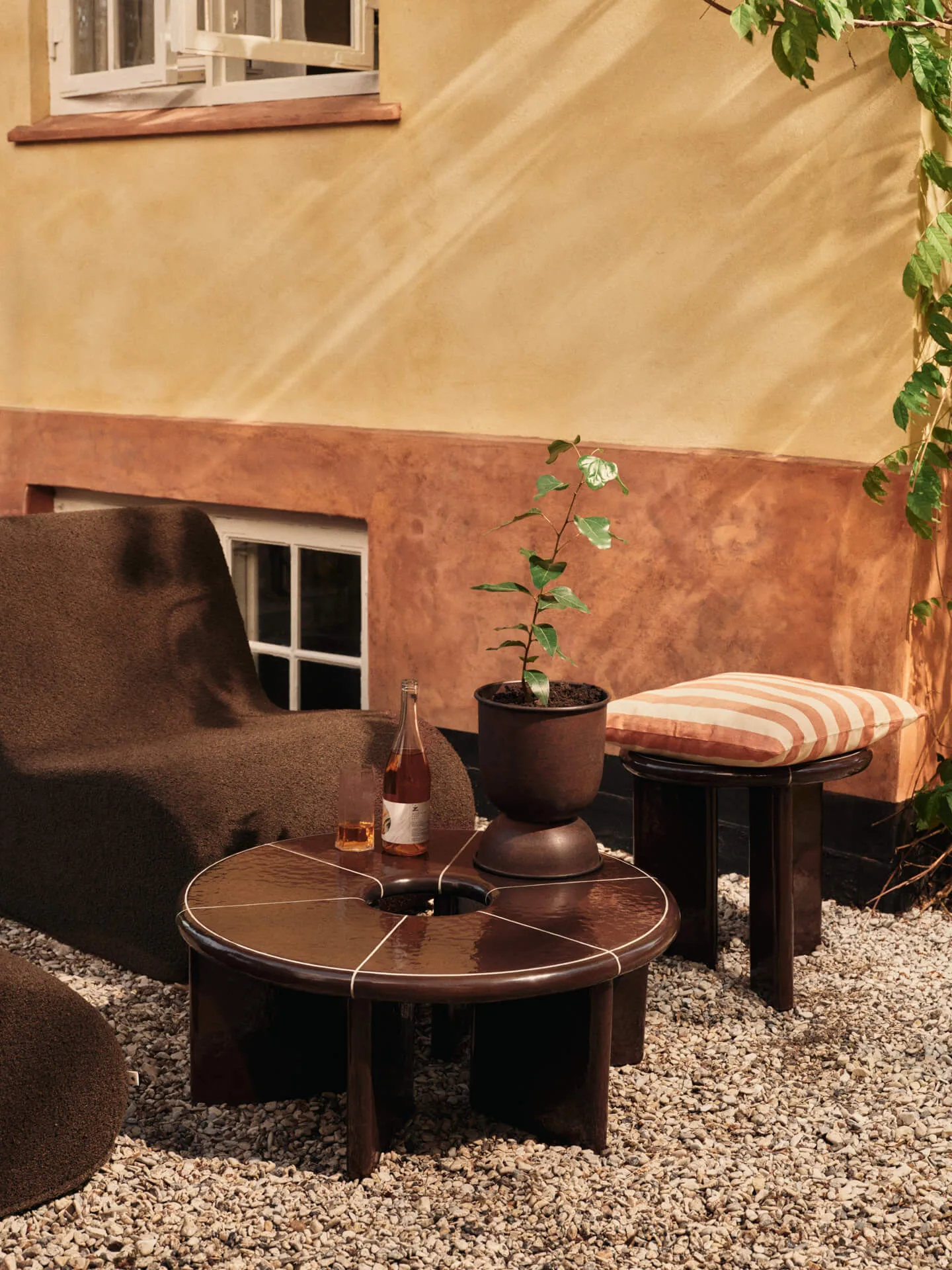 Deya sofabord Ø80×32 cm, Chestnut brown Ferm Living