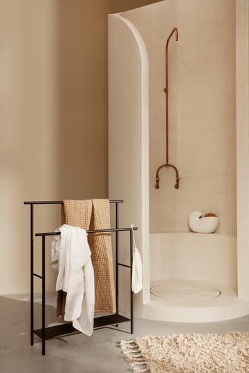 Dora håndklædeholder - Black - Ferm Living