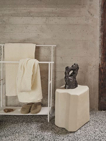 Dora håndklædeholder - White - Ferm Living