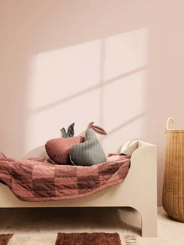 Duo quiltet tæppe 90x187 cm - Red Brown Tonal
 - Ferm Living