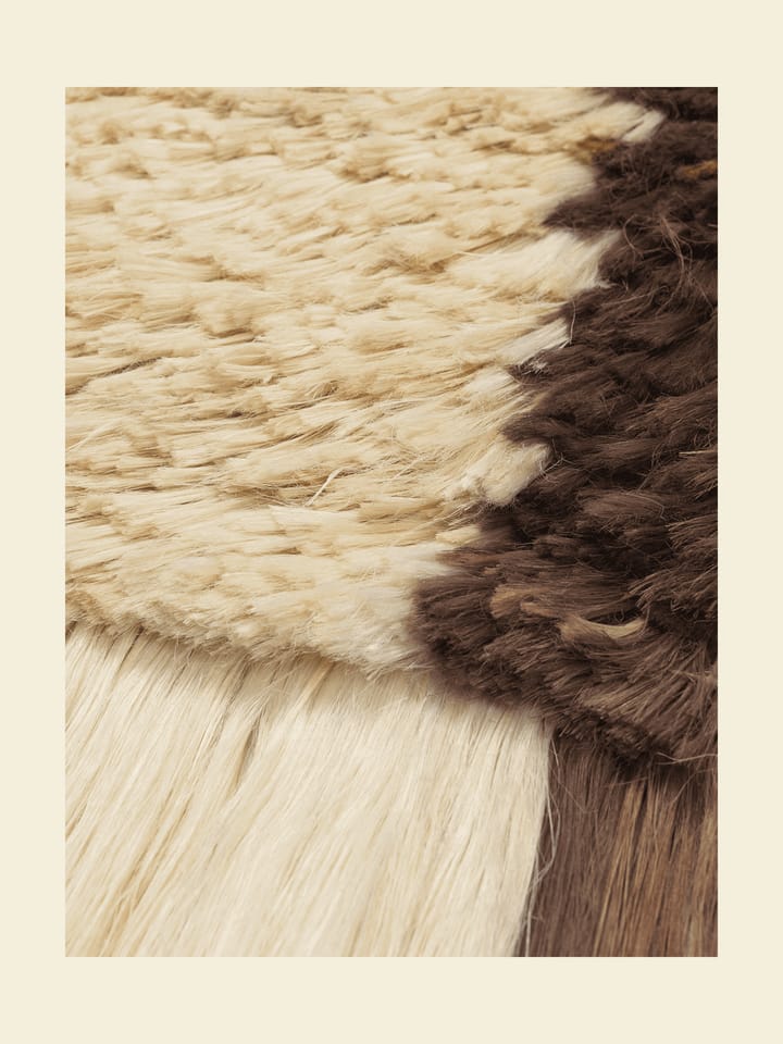 Edge Wall Rug vægbeklædning 50x110 cm - Offwhite/Coffee - ferm LIVING