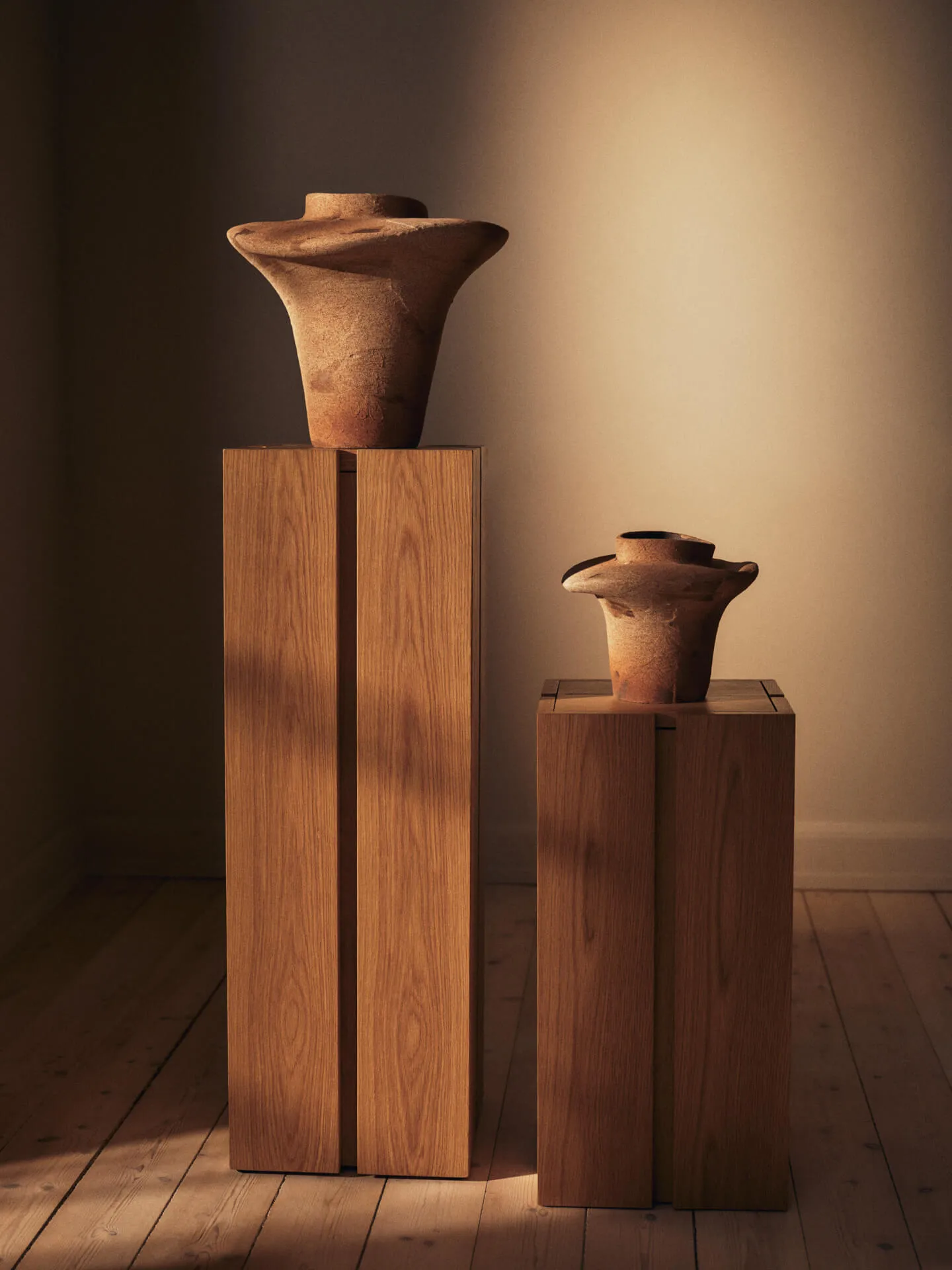 Evio vase, Burnt umber, Ø35×53 cm Ferm Living