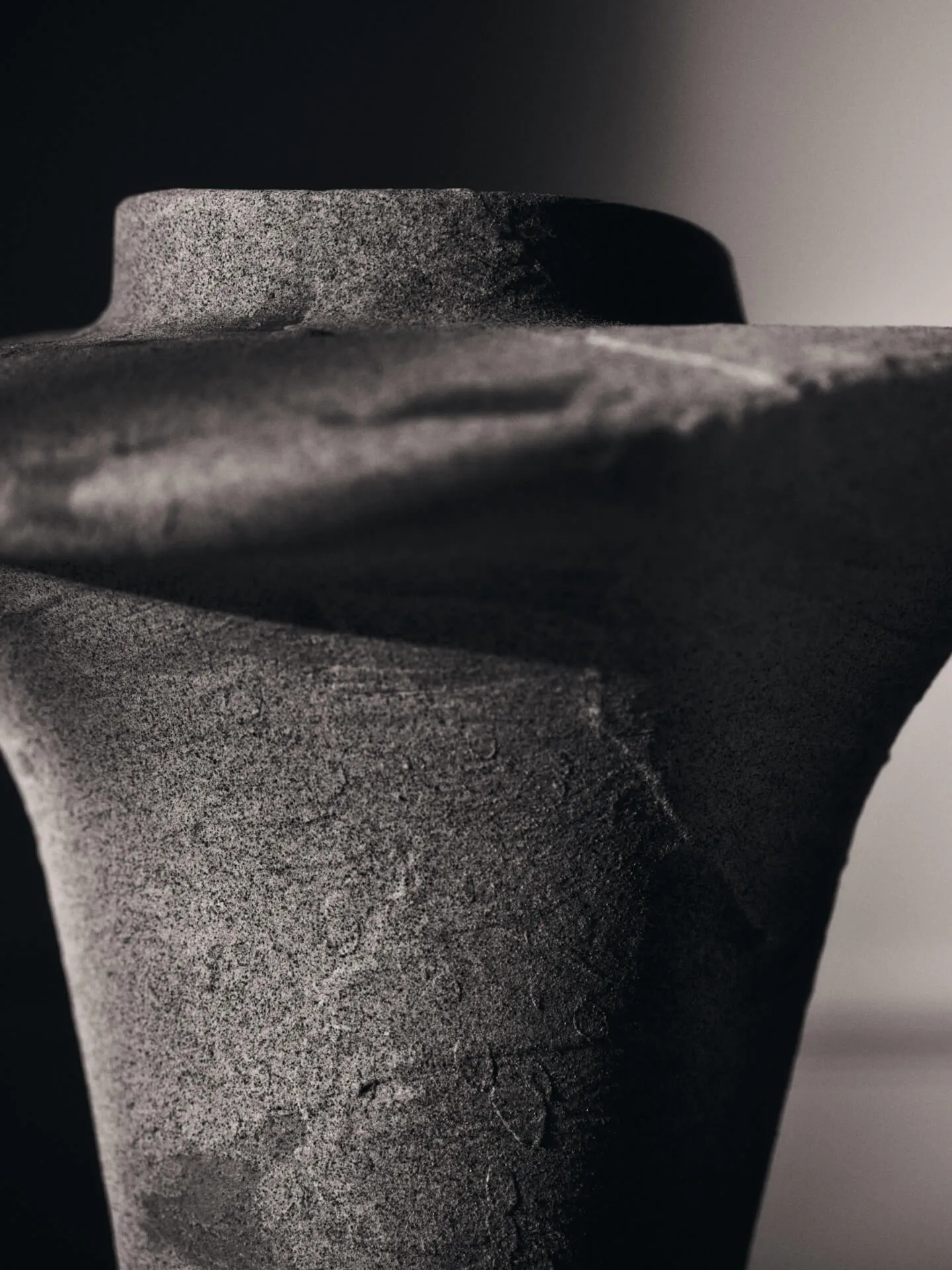 Evio vase, Burnt umber, Ø35×53 cm Ferm Living