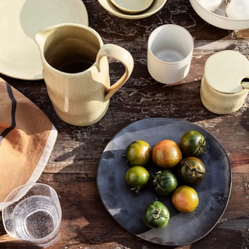 Flow tallerken 22 cm - Sort - Ferm Living