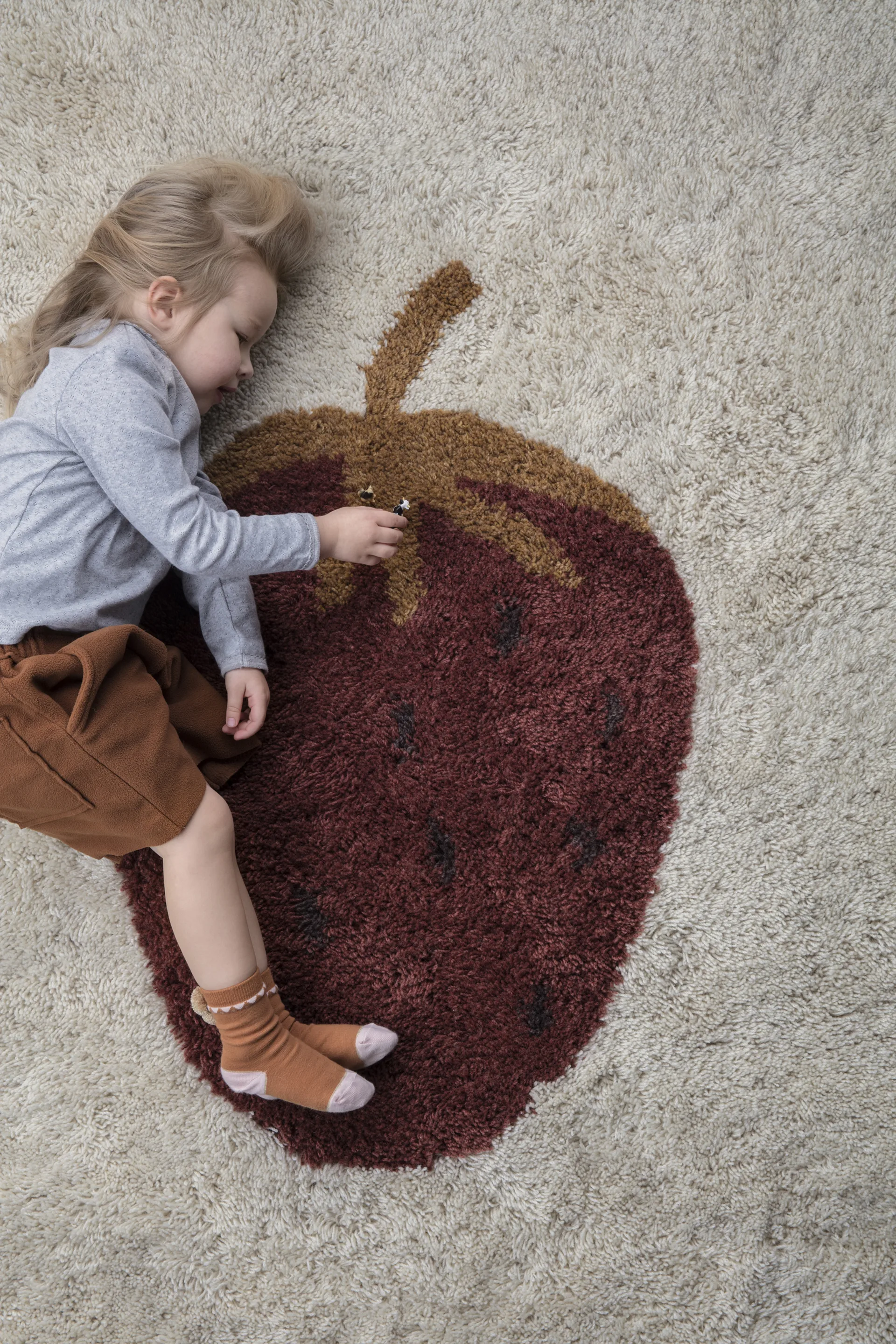 Fruiticana tæppe L 120x180 cm, Strawberry Ferm Living