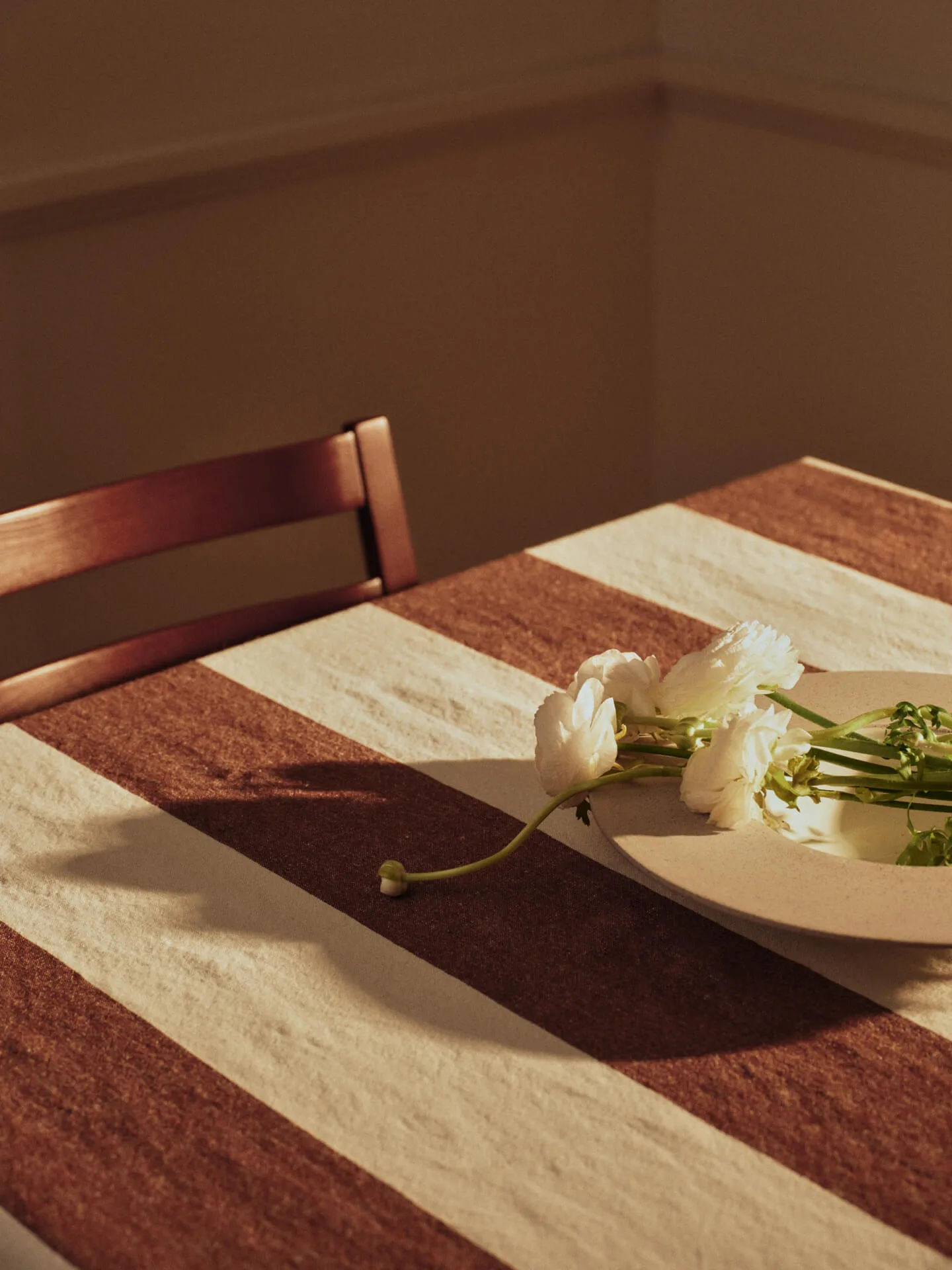 Hale dug, Chestnut-frosted lime, 150x240 cm Ferm Living