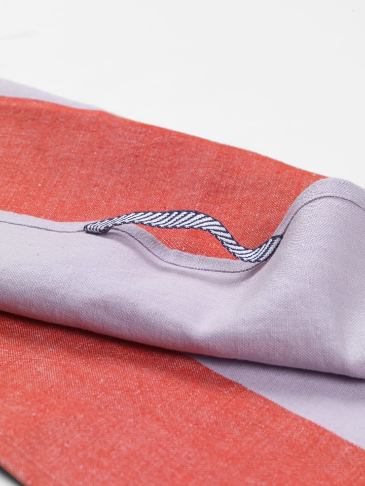 Hale viskestykke 50x70 cm, Red/Lilac Ferm Living