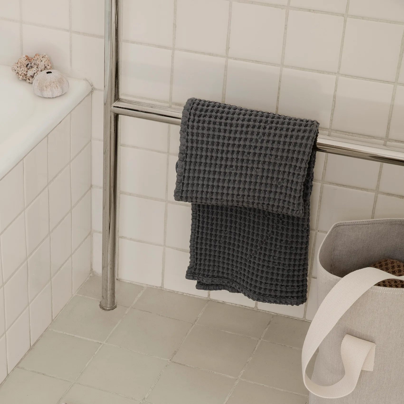 Håndklæde økologisk bomuld grå, 50x100 cm Ferm Living