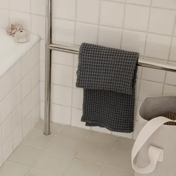 Håndklæde økologisk bomuld grå - 50x100 cm - Ferm Living