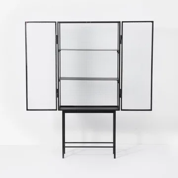 Haze vitrineskab - Sort - Ferm Living