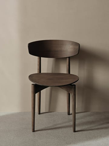 Herman stol - Dark Stained Beech - Ferm Living