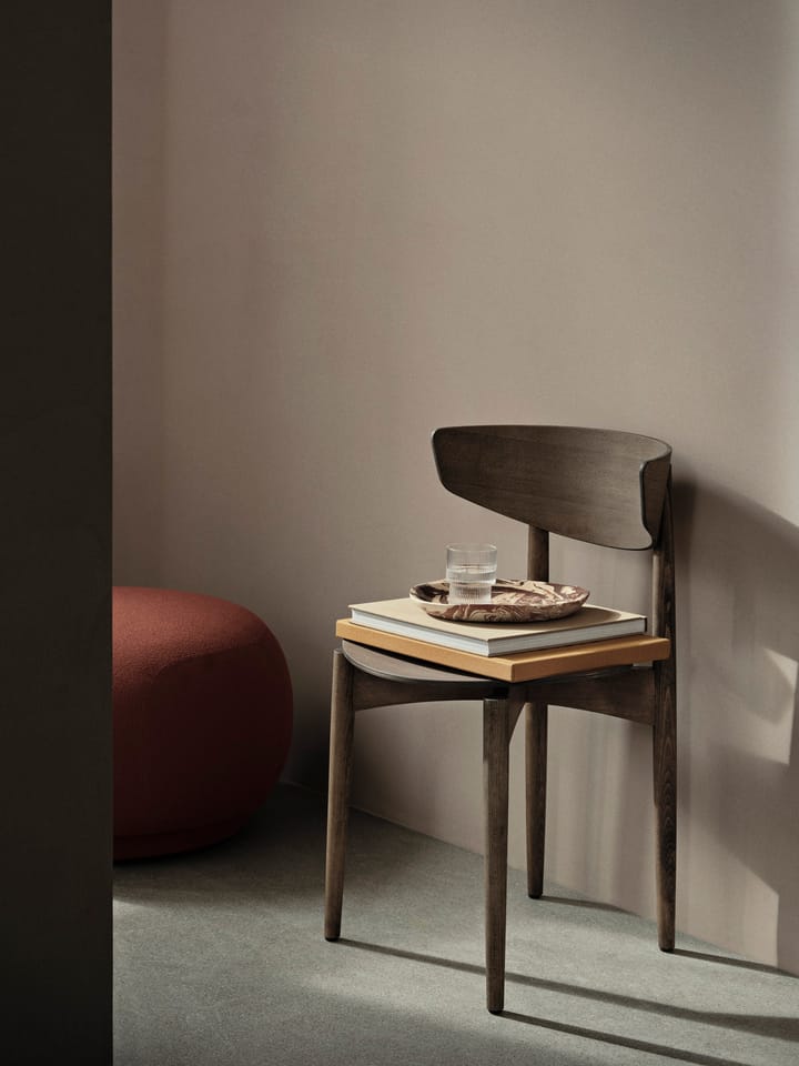 Herman stol, Dark Stained Beech Ferm Living