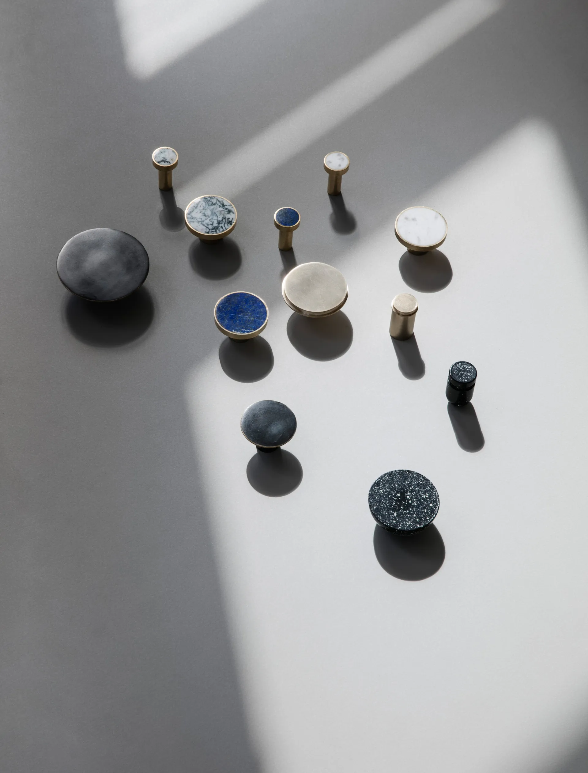 Hook krog messing, Small Ø2 cm Ferm Living