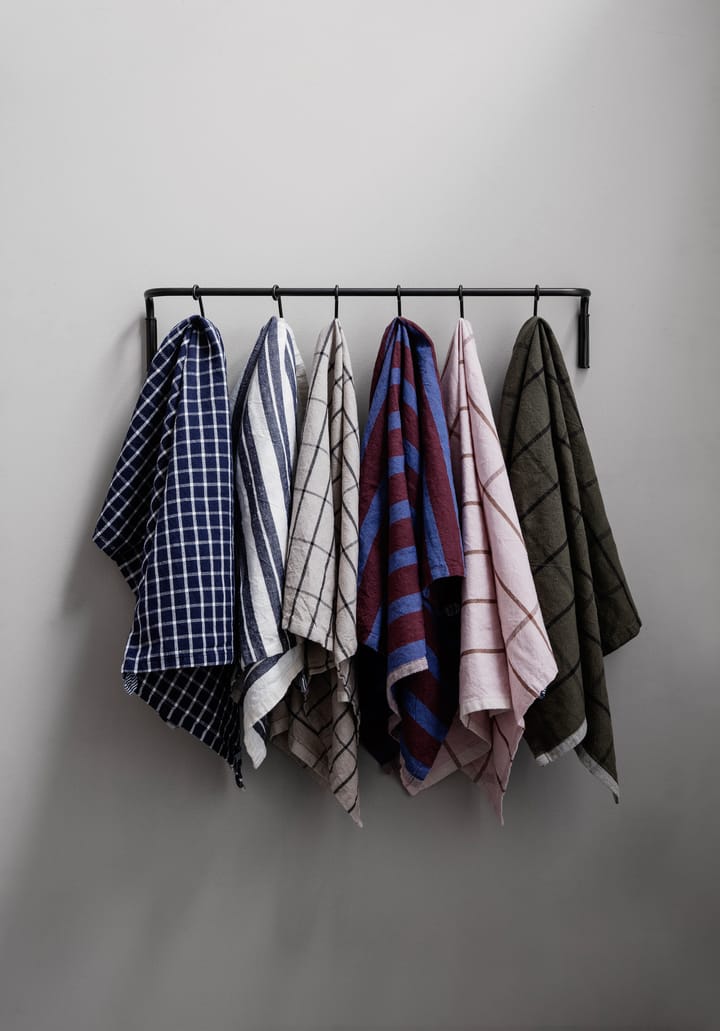 Kitchen køkkenstang med 6 kroge, Sort messing Ferm Living
