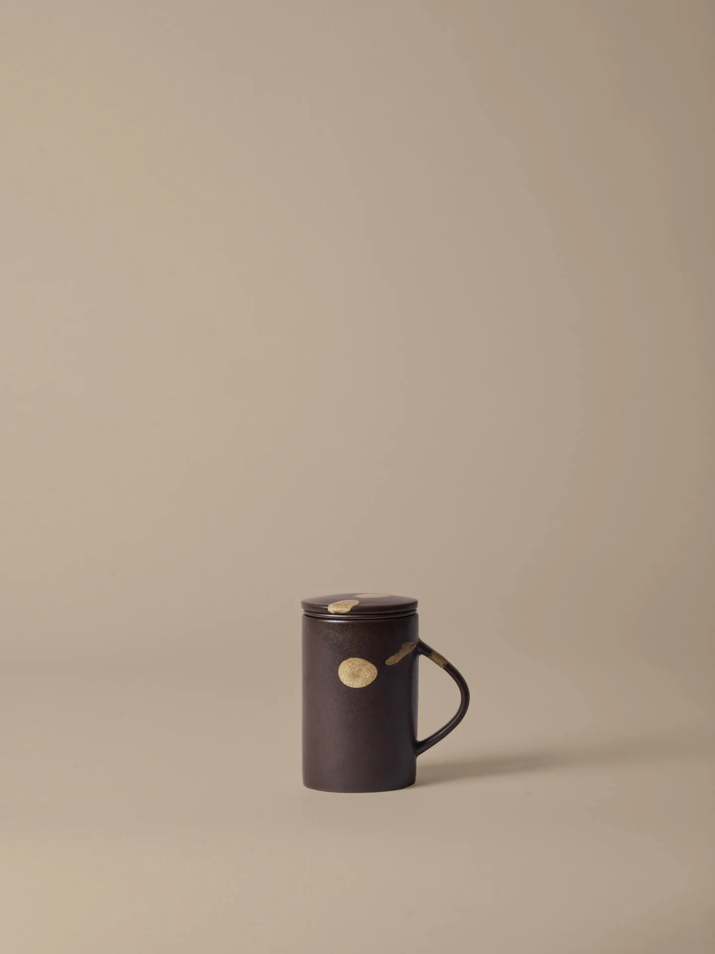 Koyo temug med tesil 40 cl, Dark brown-buff Ferm Living