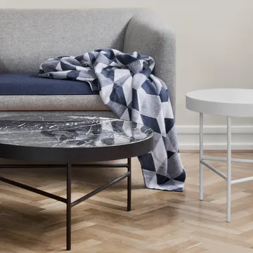 Marble Table sofabord - marmor sort, medium, sort stel - Ferm Living