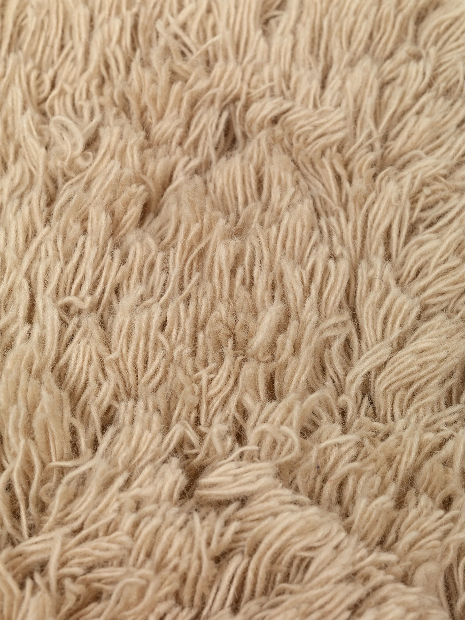 Meadow High Pile pude 50x50 cm, Light Sand Ferm Living