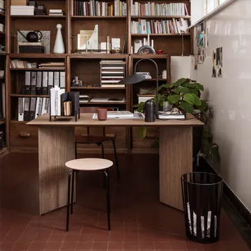 Mingle spisebord - oak black, 210cm, sorte metalben - Ferm Living