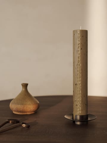 Mura kalenderlys - Ash brown - Ferm Living