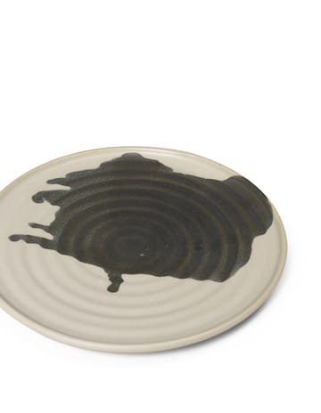 Omhu asiet Ø21 cm - Offwhite/Charcoal - Ferm Living
