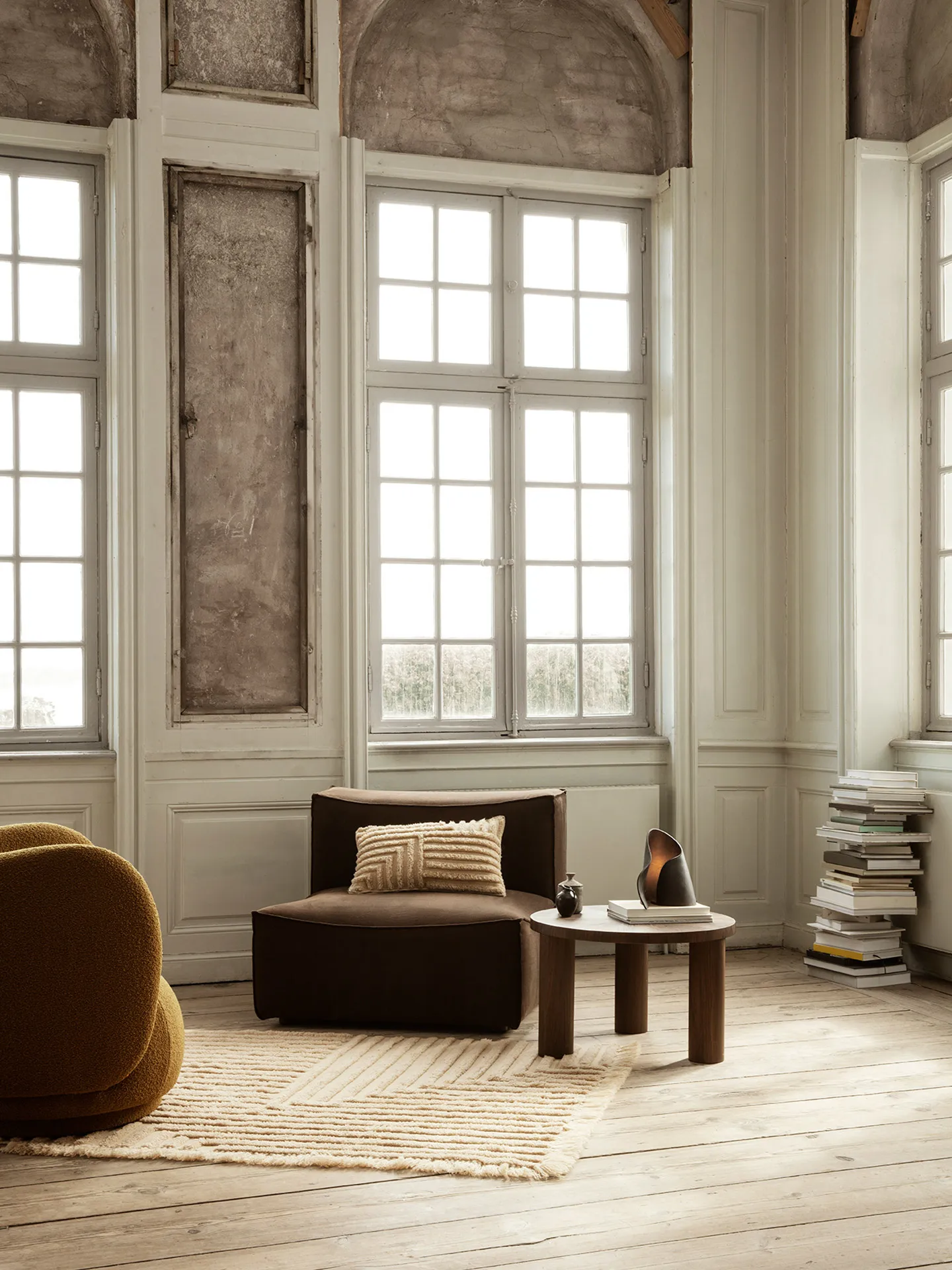 Oyster bordlampe , Black
​ Ferm Living