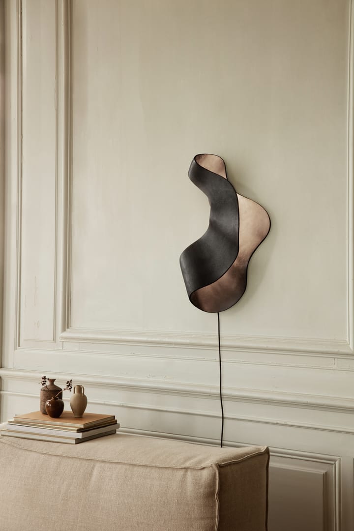 Oyster væglampe
, Black
​ Ferm Living