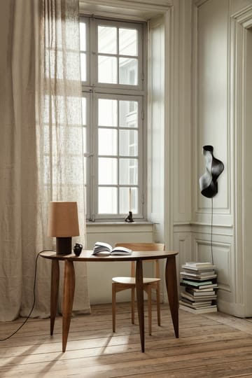 Oyster væglampe
 - Black
​ - Ferm Living