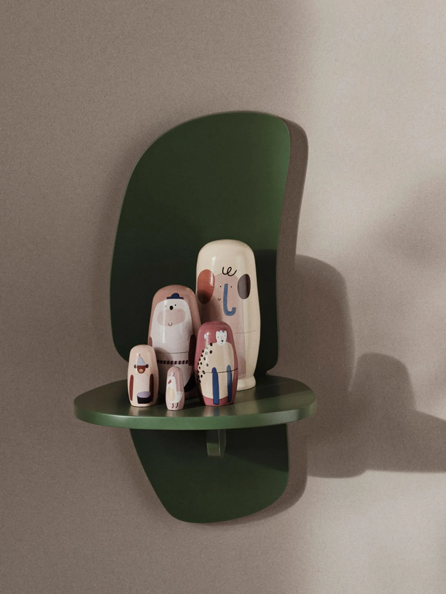 Pilu væghylde 40 cm, Verdant Green Ferm Living