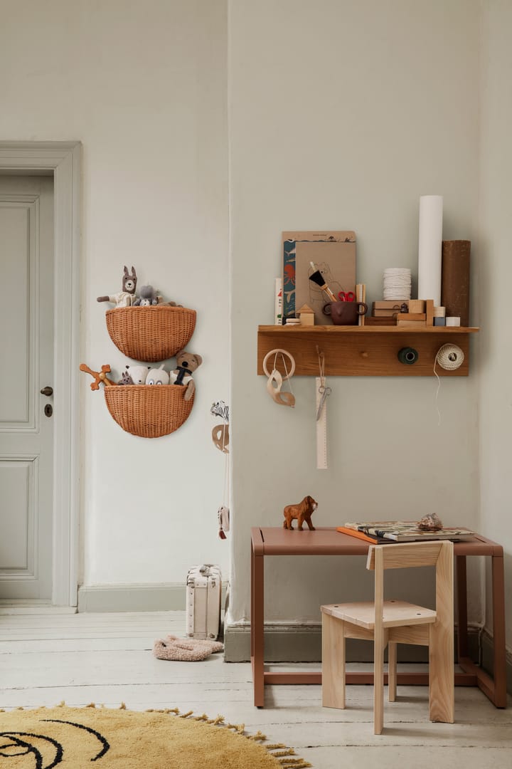 Place Rack knagerække hylde eg - Medium - ferm LIVING