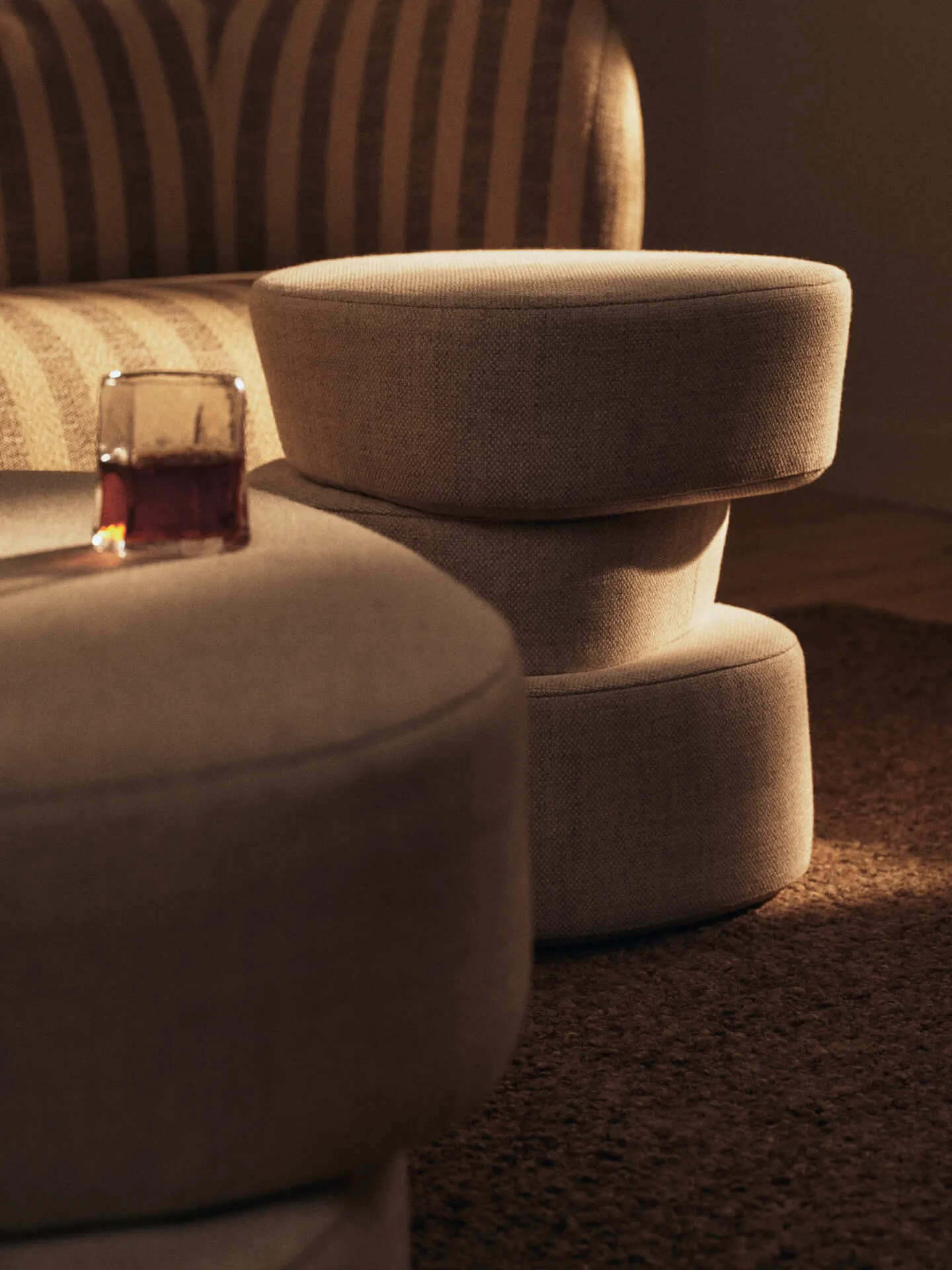 Plyo staple siddepuf, Off-white Ferm Living