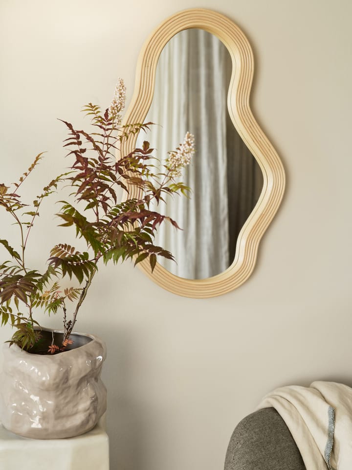 Pond spejl medium, Rattan Ferm Living